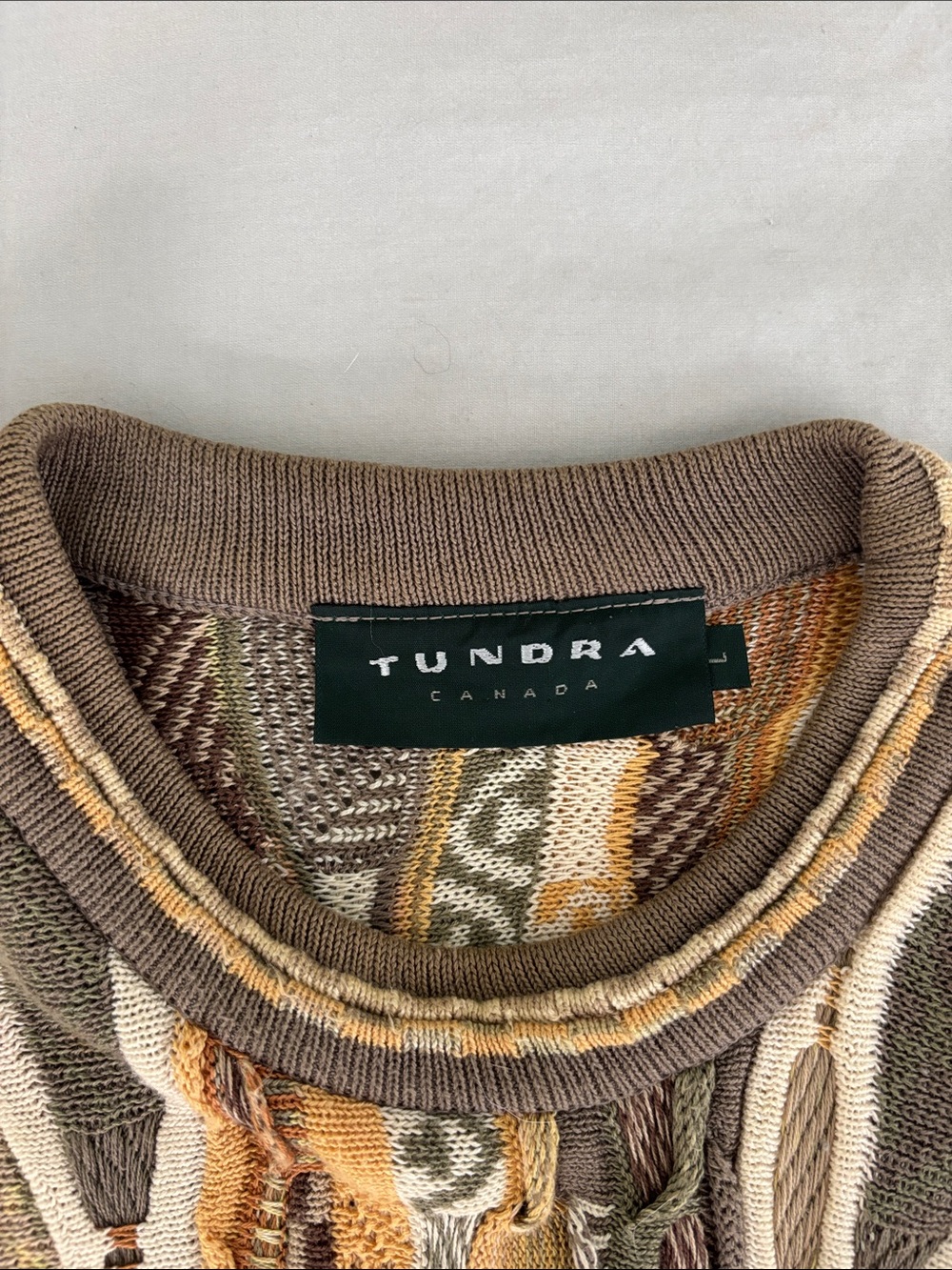 VINTAGE Tundra Men’s Coogi Style Sweater - Picture 3 of 16